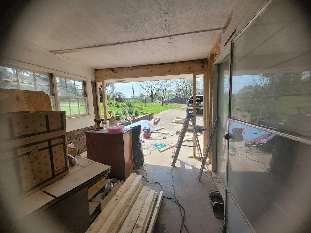 Air movers and dehumidifier for Water Mitigation Services in Oxnard